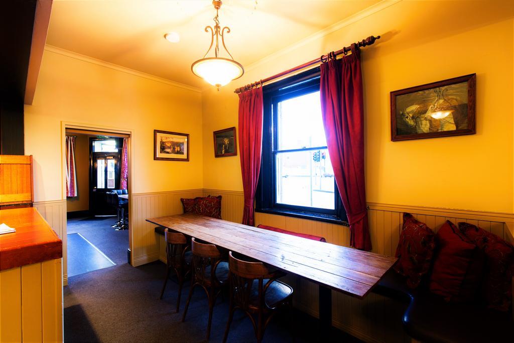The Tasmanian Inn Hobart Exterior photo